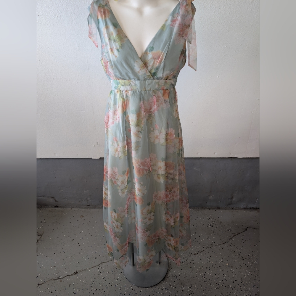 Floral V-Neck And Back Floral Sea Foam Green Chiffon Midi Dress